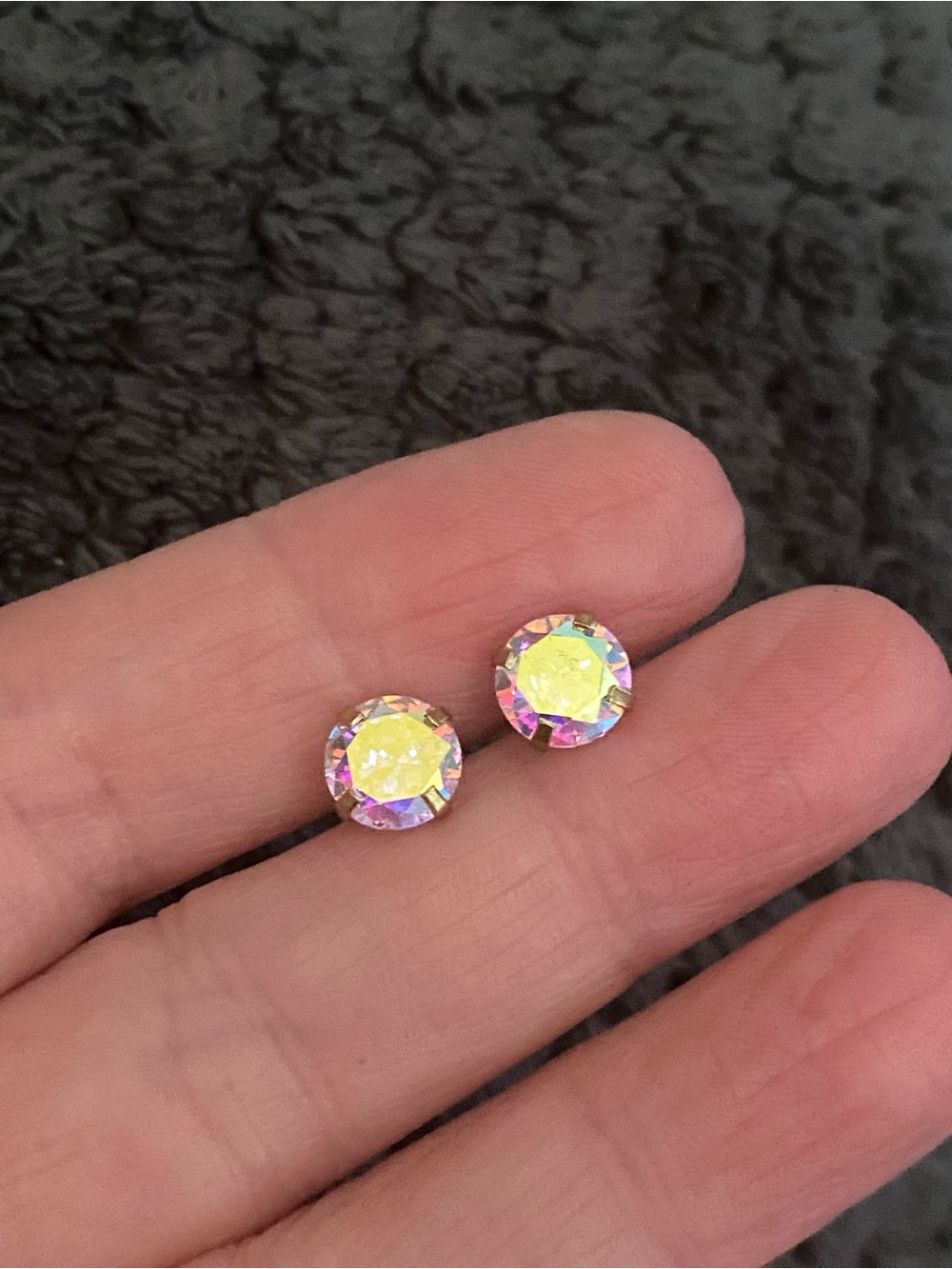Aurora Crystal Stud Earrings - Yellow Iridescent